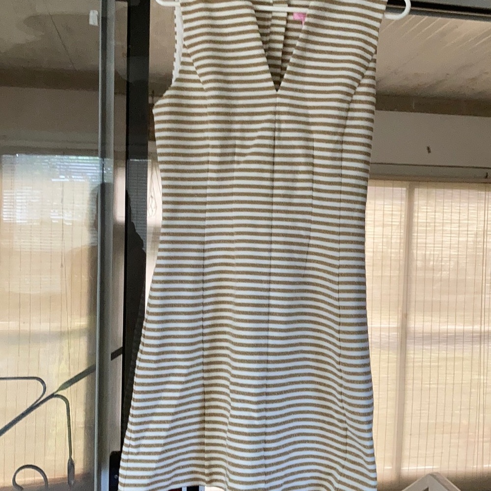 Lilly Pulitzer M dress gold and beige stripe beautiful well made price 50.00